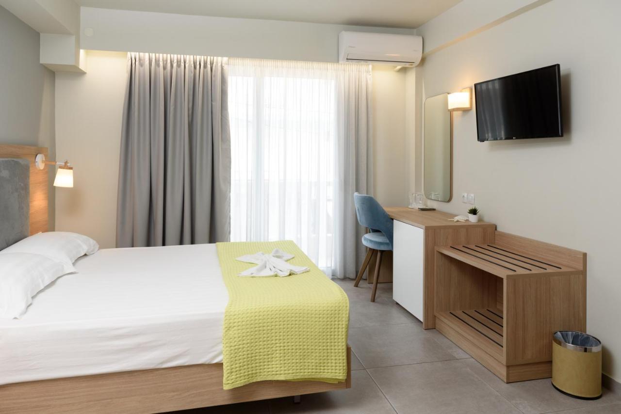 Regina Mare Hotel Kateríni Ngoại thất bức ảnh