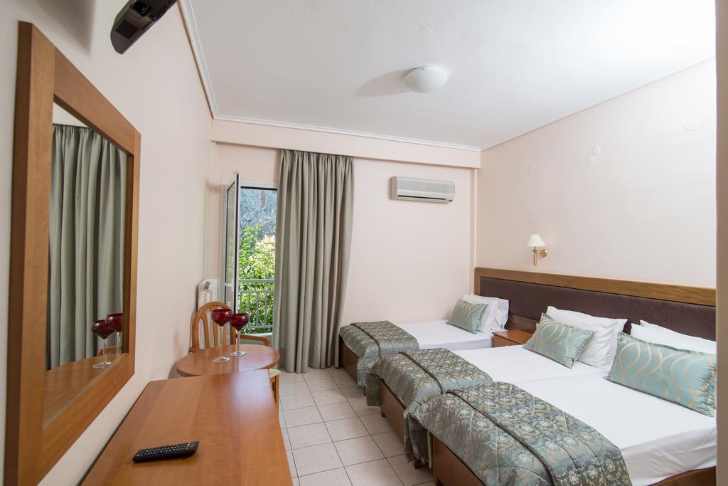 Regina Mare Hotel Kateríni Phòng bức ảnh