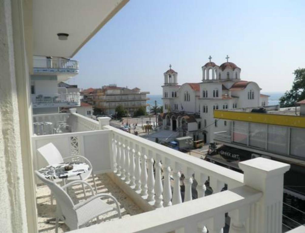 Regina Mare Hotel Kateríni Ngoại thất bức ảnh