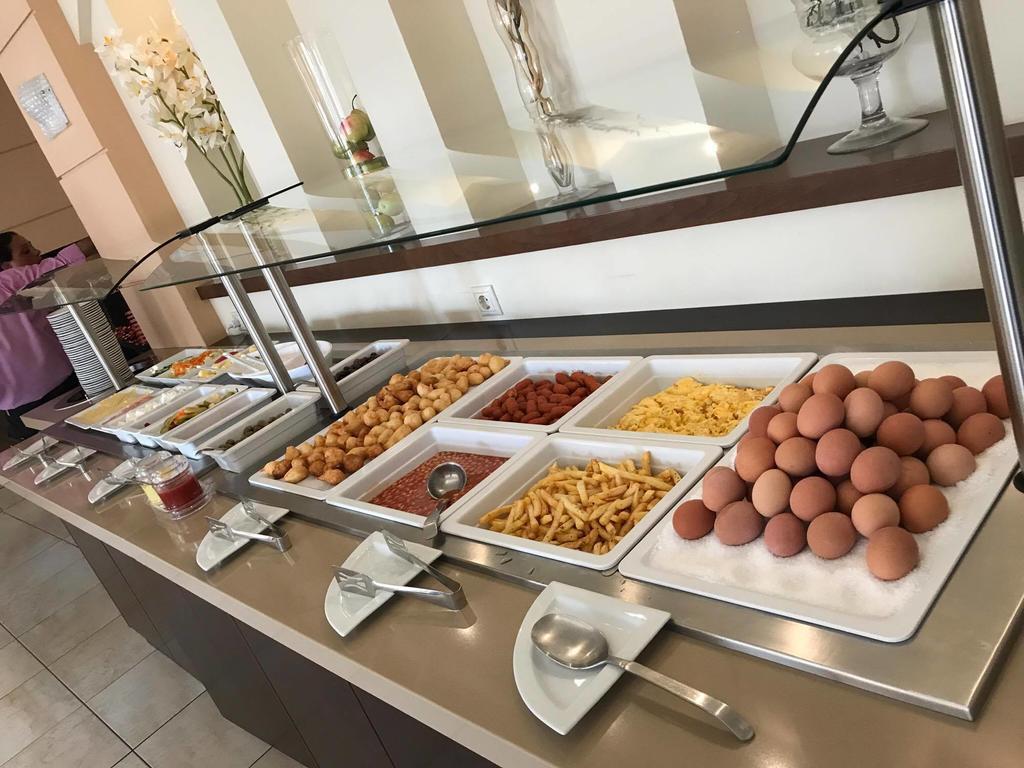 Regina Mare Hotel Kateríni Ngoại thất bức ảnh