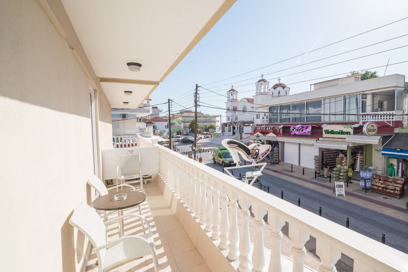 Regina Mare Hotel Kateríni Ngoại thất bức ảnh